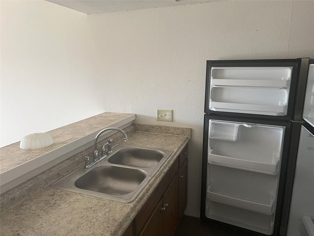 1820 Wooten Park DR 104, Austin, TX 78757