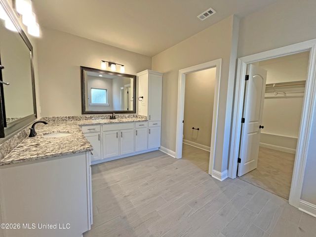 13436 Swan Ridge Circle, Gulfport, MS 39503