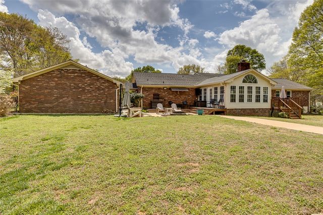 714 Highway 17, Piedmont, SC 29673