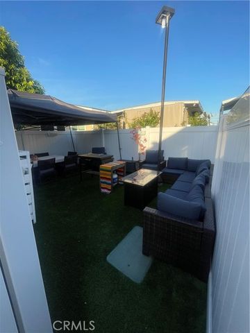 12265 Woodruff Avenue, Downey, CA 90241