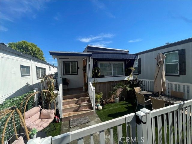 12265 Woodruff Avenue, Downey, CA 90241