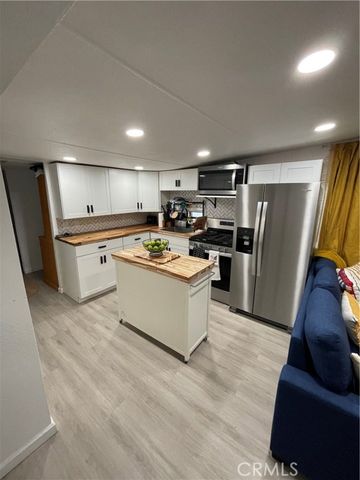 12265 Woodruff Avenue, Downey, CA 90241