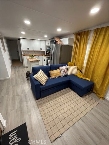 12265 Woodruff Avenue, Downey, CA 90241