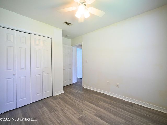 1078 Lilinoe Way, Diamondhead, MS 39525