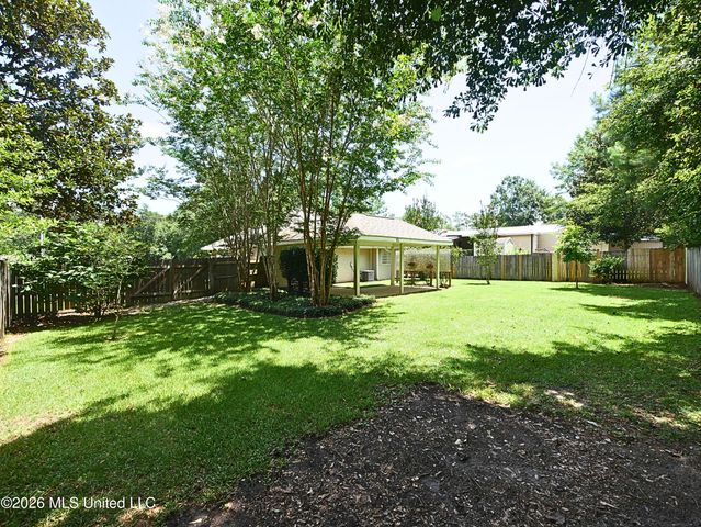 1078 Lilinoe Way, Diamondhead, MS 39525