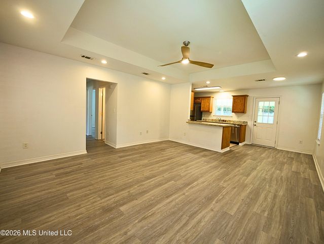 1078 Lilinoe Way, Diamondhead, MS 39525