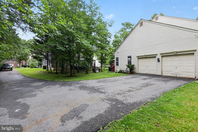 7420 QUIXOTE CT, Bowie, MD 20720