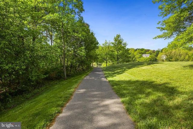 7420 QUIXOTE CT, Bowie, MD 20720