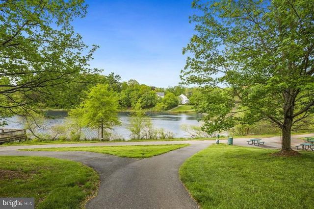 7420 QUIXOTE CT, Bowie, MD 20720