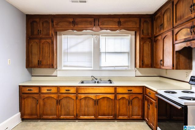 103 CHURCH AVENUE NE, Jacksonville, AL 36265