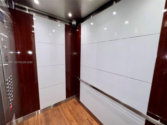 2401 Collins Ave 509, Miami Beach, FL 33140