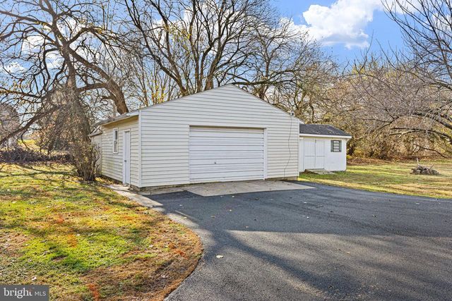 520 CHESTNUT LN, Townsend, DE 19734