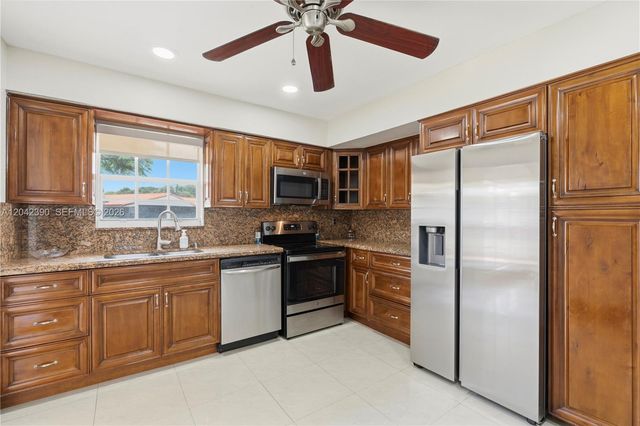 8197 W 14th Ct, Hialeah, FL 33014