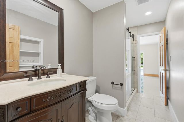 8197 W 14th Ct, Hialeah, FL 33014