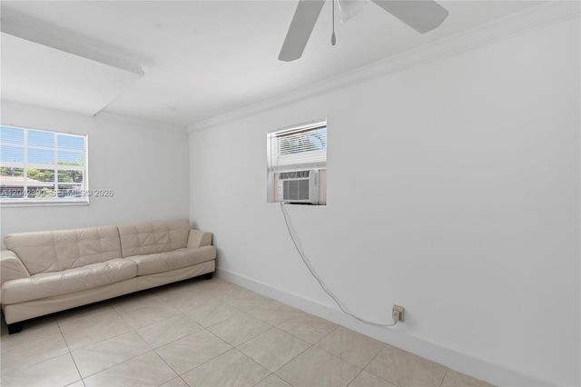 8197 W 14th Ct, Hialeah, FL 33014