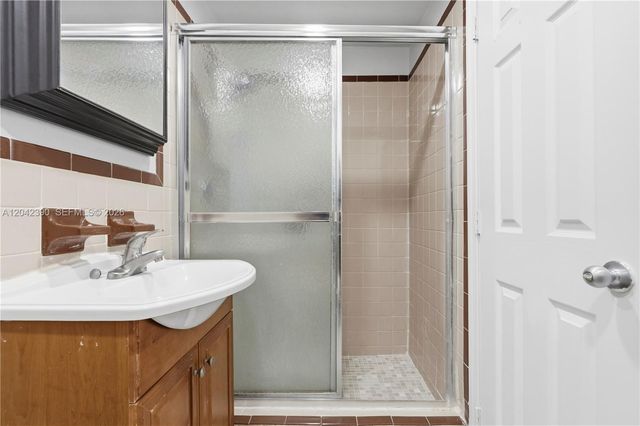 8197 W 14th Ct, Hialeah, FL 33014