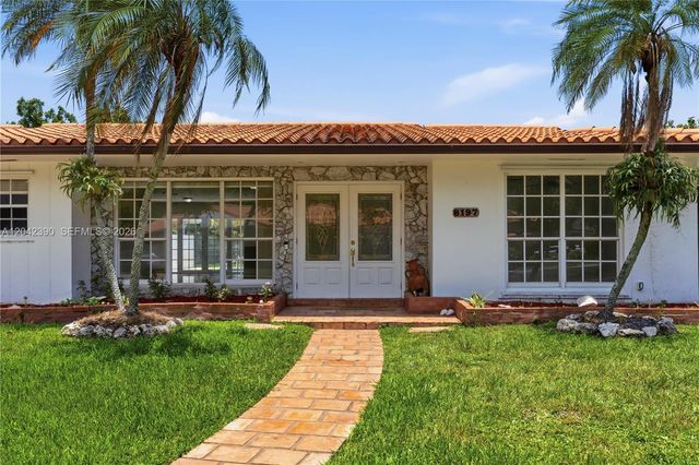 8197 W 14th Ct, Hialeah, FL 33014