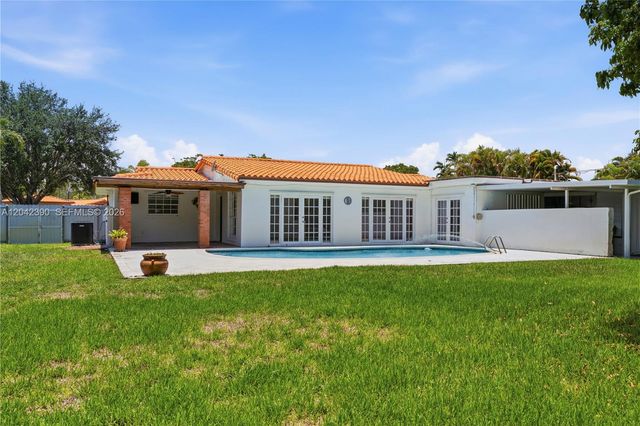 8197 W 14th Ct, Hialeah, FL 33014
