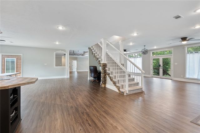 100 Plantation Lane, Batesville, AR 72501