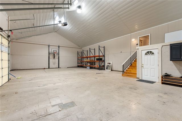 100 Plantation Lane, Batesville, AR 72501