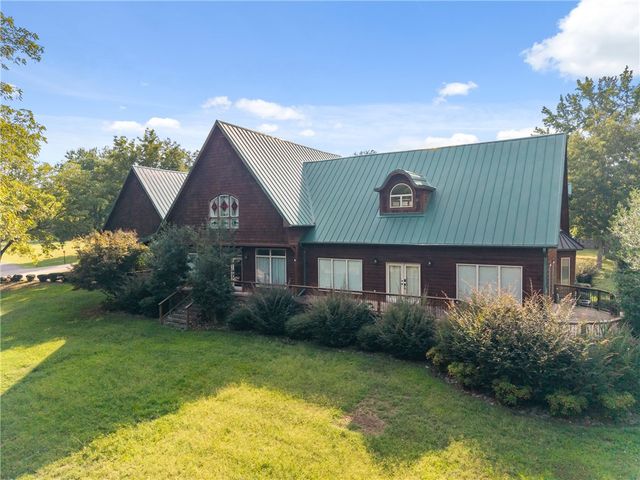 100 Plantation Lane, Batesville, AR 72501