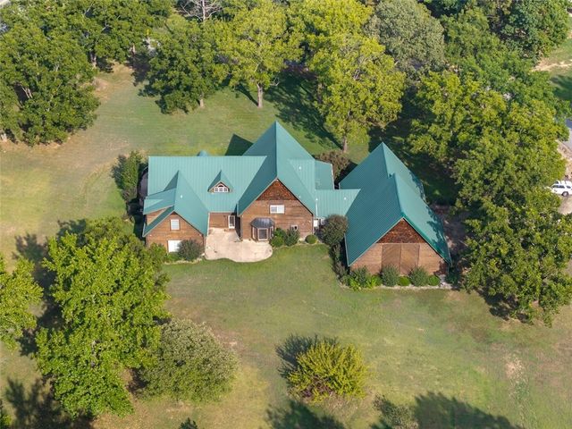 100 Plantation Lane, Batesville, AR 72501