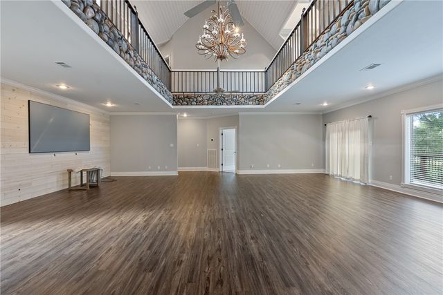 100 Plantation Lane, Batesville, AR 72501