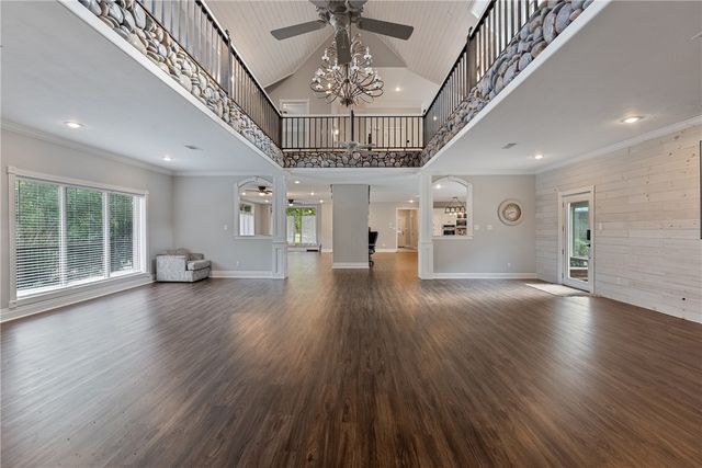 100 Plantation Lane, Batesville, AR 72501