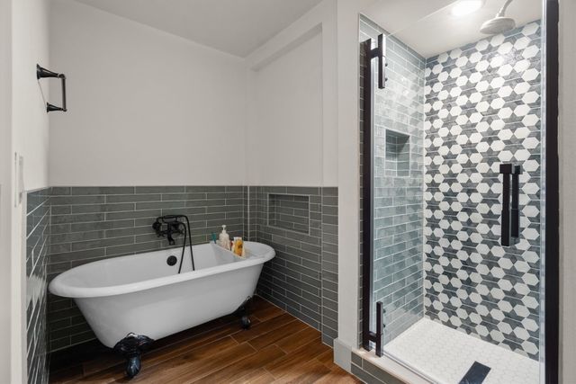 8 Live Oak Lane, Hickory Creek, TX 75065