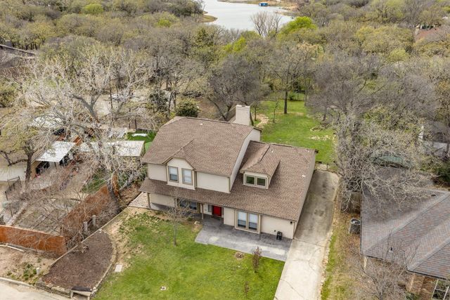 8 Live Oak Lane, Hickory Creek, TX 75065