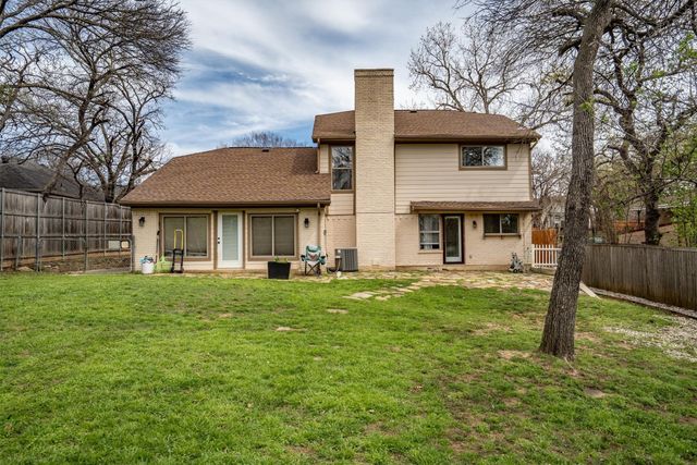 8 Live Oak Lane, Hickory Creek, TX 75065