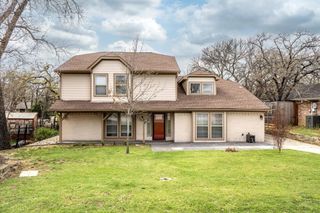 8 Live Oak Lane, Hickory Creek, TX 75065