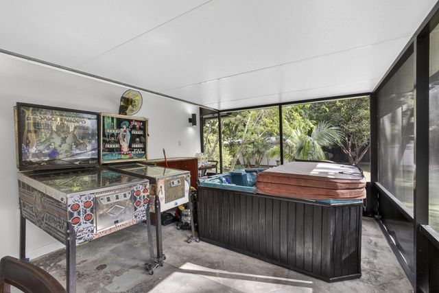 17152 W Sycamore Drive, Loxahatchee, FL 33470