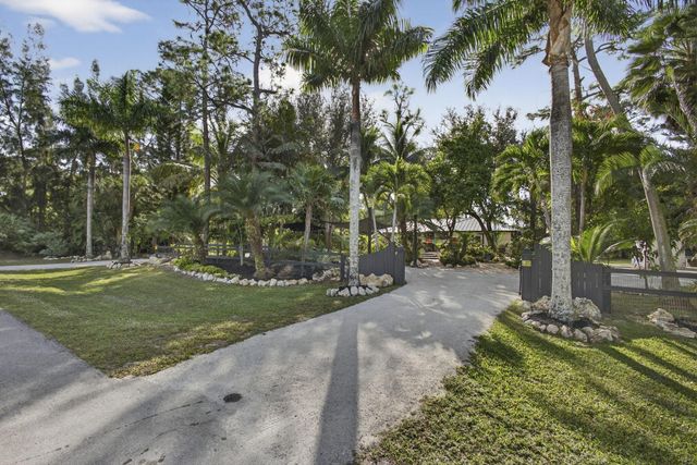 17152 W Sycamore Drive, Loxahatchee, FL 33470