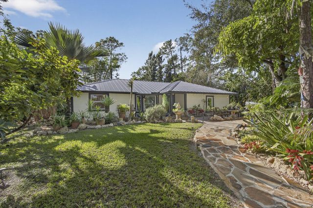 17152 W Sycamore Drive, Loxahatchee, FL 33470