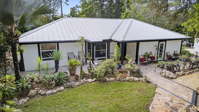 17152 W Sycamore Drive, Loxahatchee, FL 33470