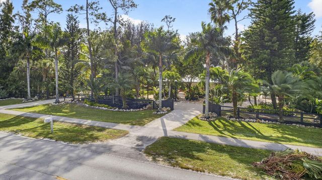 17152 W Sycamore Drive, Loxahatchee, FL 33470