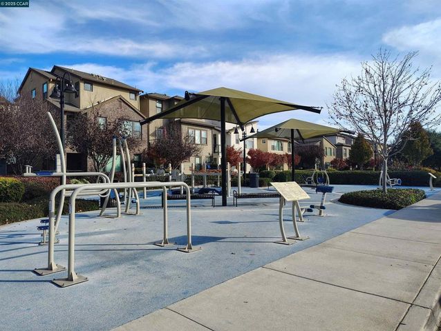 273 Sullivan Way, Hayward, CA 94541