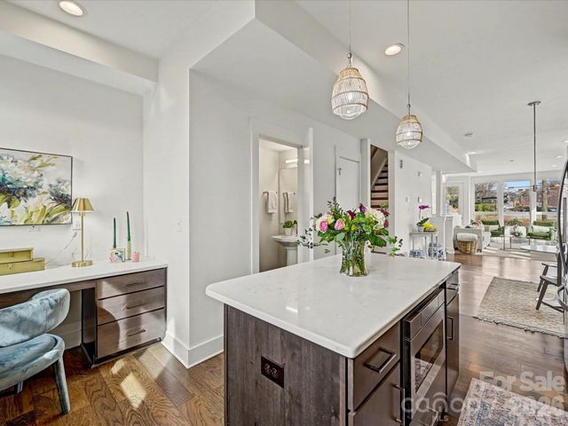 139 S Bruns Avenue, Charlotte, NC 28208