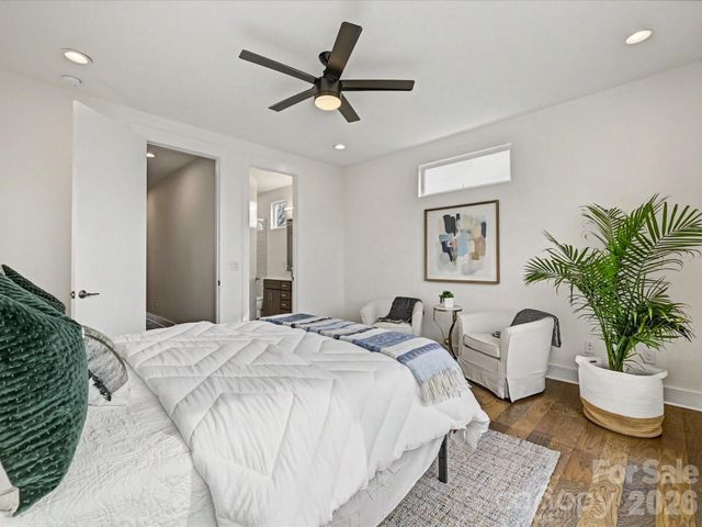 139 S Bruns Avenue, Charlotte, NC 28208