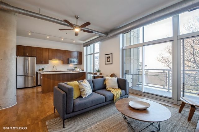 700 N LARRABEE Street 115, Chicago, IL 60654