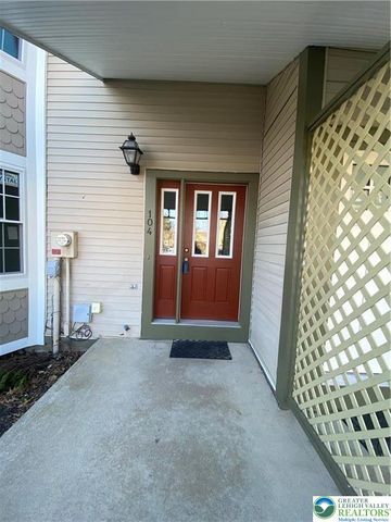 104 Freedom Court, Bethlehem Twp, PA 18020