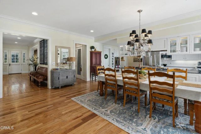 5130 Solliden Lane, La Canada Flintridge, CA 91011