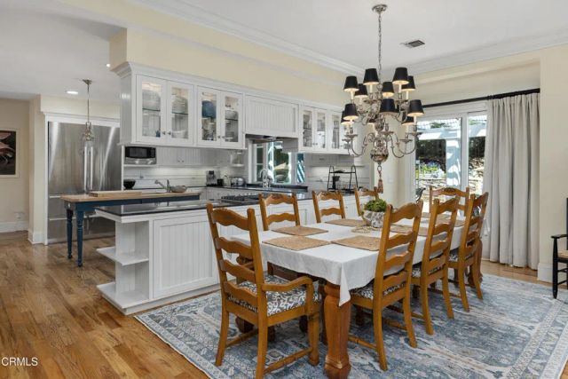 5130 Solliden Lane, La Canada Flintridge, CA 91011