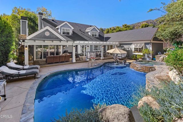 5130 Solliden Lane, La Canada Flintridge, CA 91011