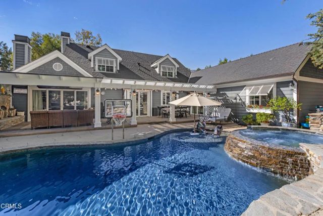 5130 Solliden Lane, La Canada Flintridge, CA 91011