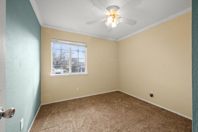 3613 Winthrop Ct, North Highlands, CA 95660