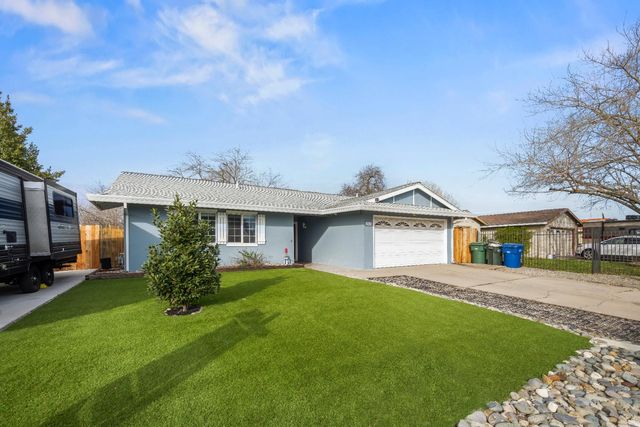 3613 Winthrop Ct, North Highlands, CA 95660