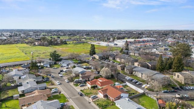 3613 Winthrop Ct, North Highlands, CA 95660