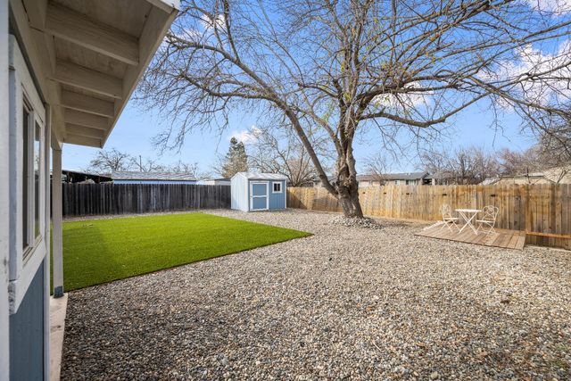 3613 Winthrop Ct, North Highlands, CA 95660